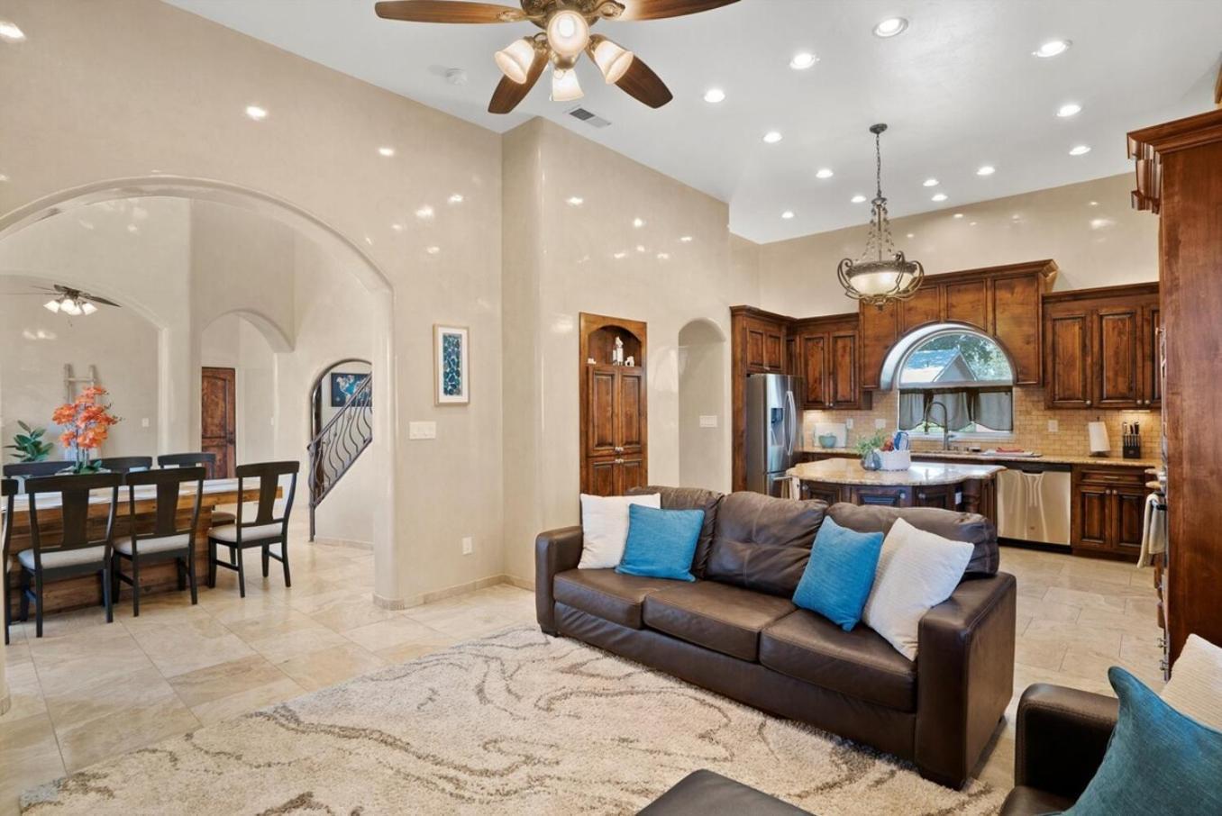 Luxury Tuscan Villa Near Old Town Albuquerque Exteriör bild