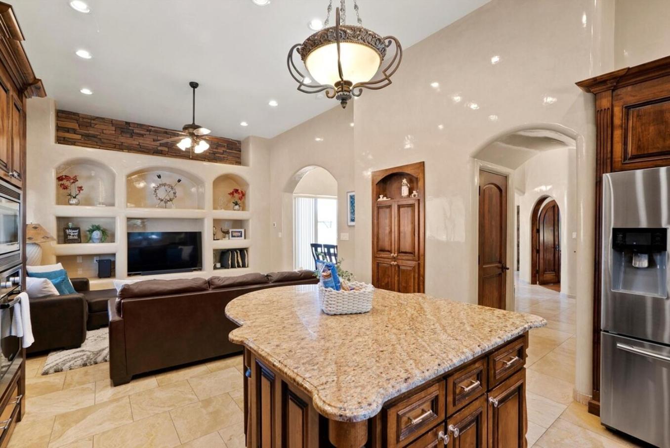 Luxury Tuscan Villa Near Old Town Albuquerque Exteriör bild